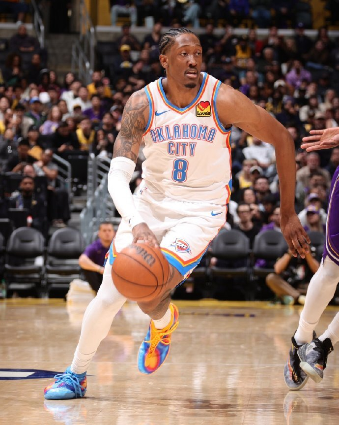 熊猫体育直播湖人vs奇才全场录像回放